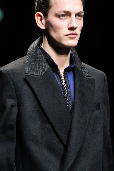 Look 51